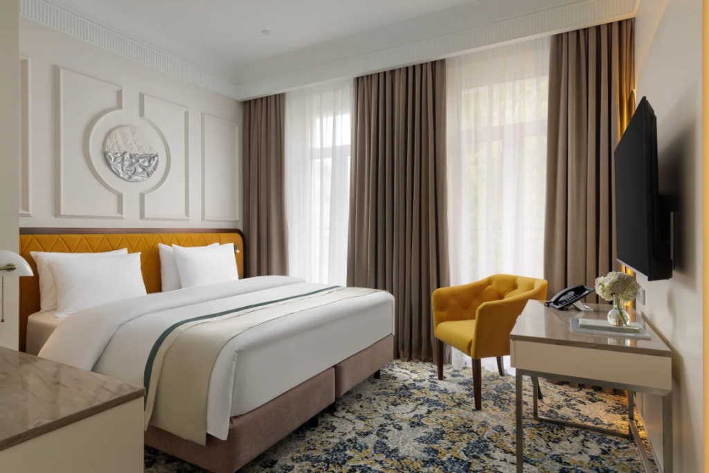 Petrovka 26 Boutique-Hotel Room Type - Standard Double room with french balcony full double bed