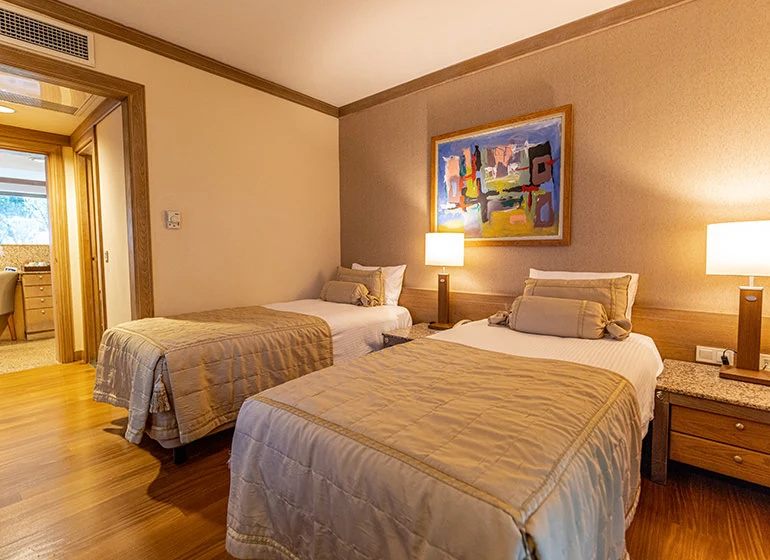 Select Villa