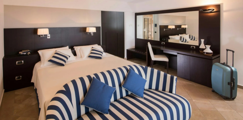 Executive Double Suite (full double bed)