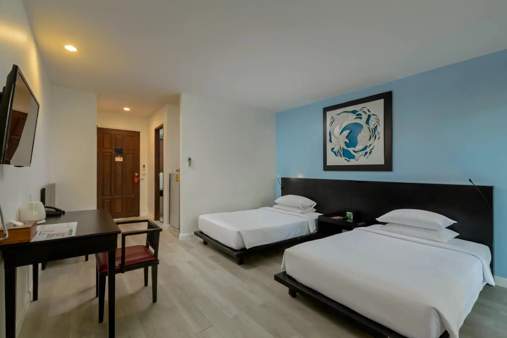 Sea Turtle Deluxe Double room (twin beds)