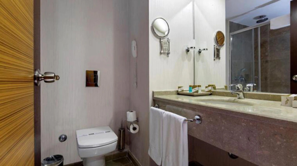 Hotel photo 11