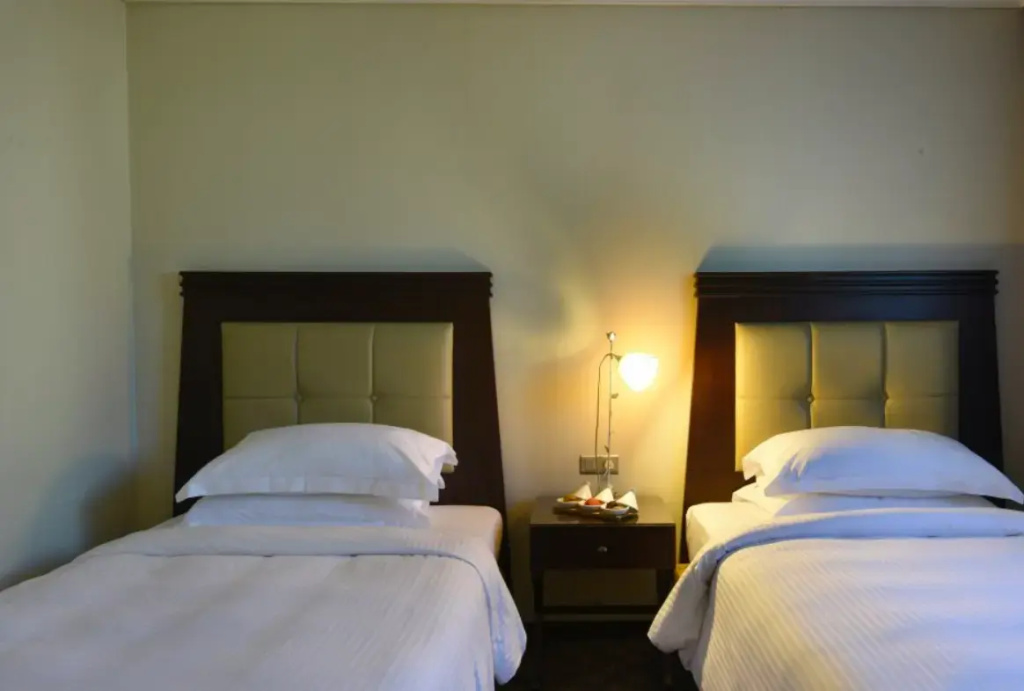 Raouche Arjaan by Rotana Hotel - Chambres