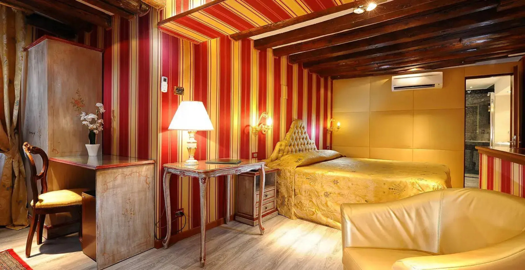 Family Quadruple room