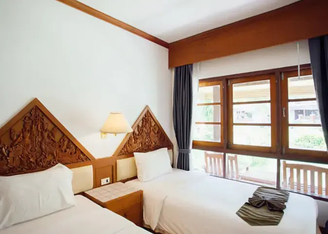 Double Bungalow with balcony and with garden view (twin beds)