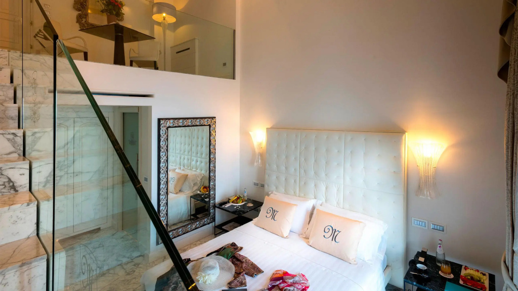 Double Junior Suite with sea view (full double bed)
