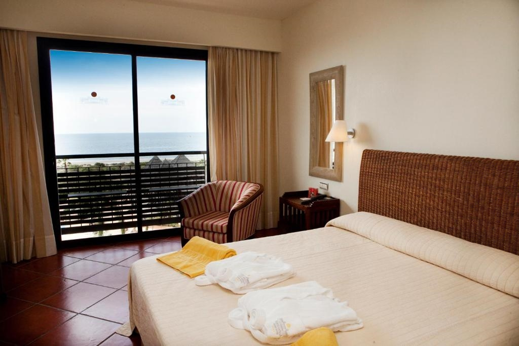 Puerto Antilla Grand Hotel - Chambres
