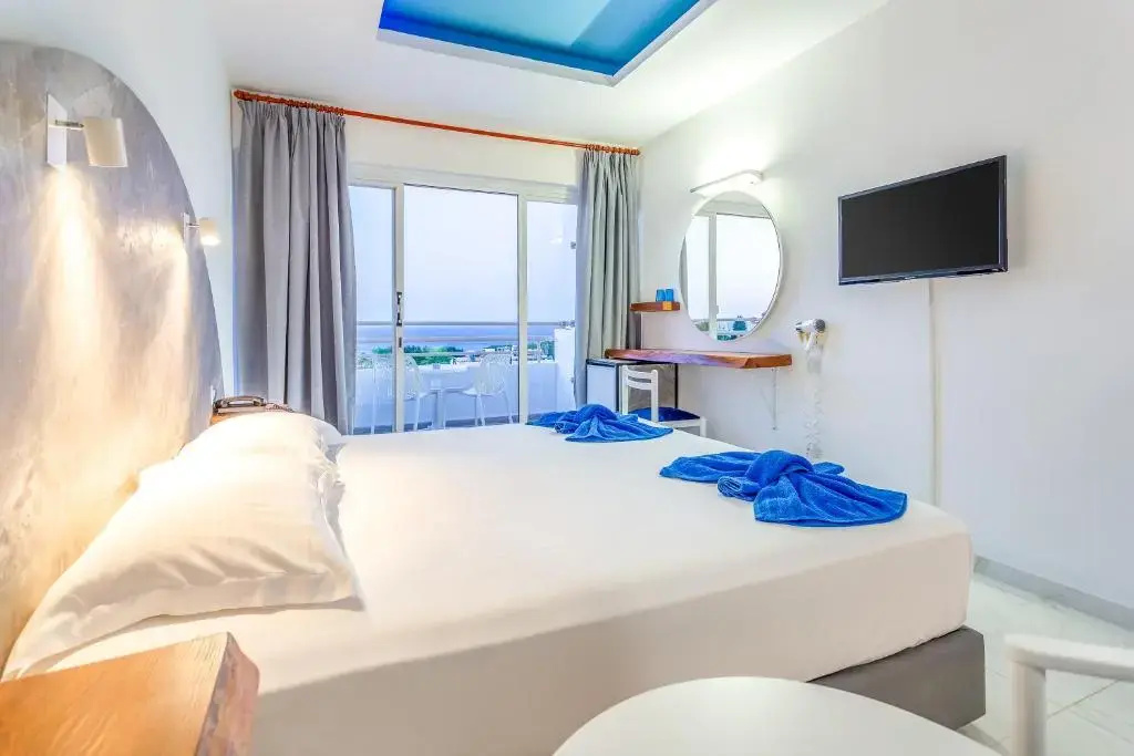 Adelais Bay Hotel - Chambres