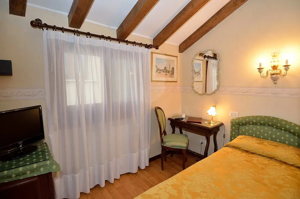 Single room
