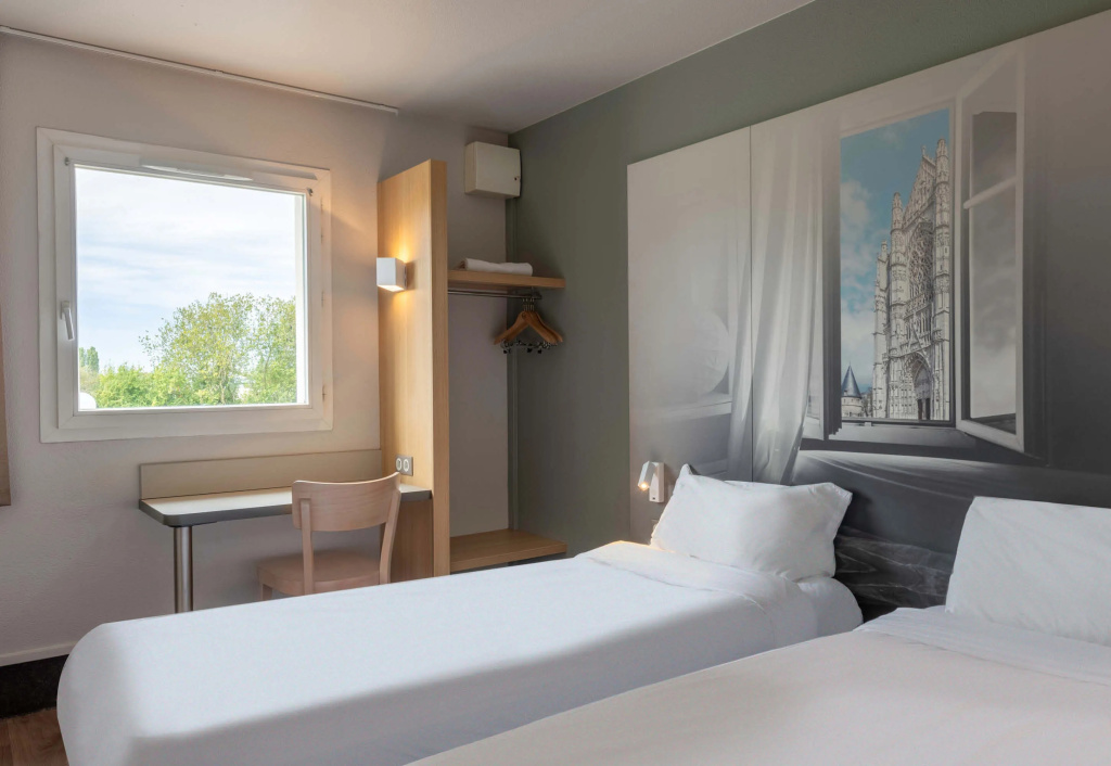 Double room (twin beds)