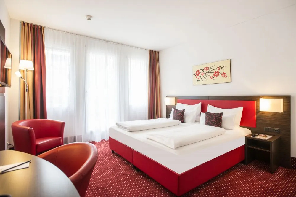 Standard Double room (full double bed)