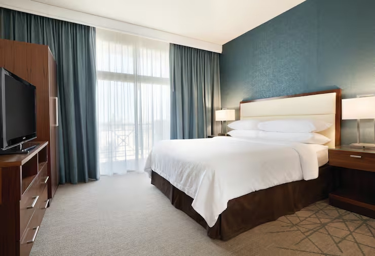 Embassy Suites by Hilton Brea North Orange County - Chambres