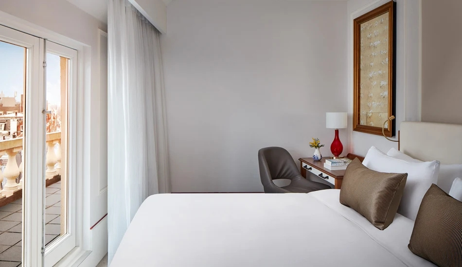 Small Superior Double room (full double bed)