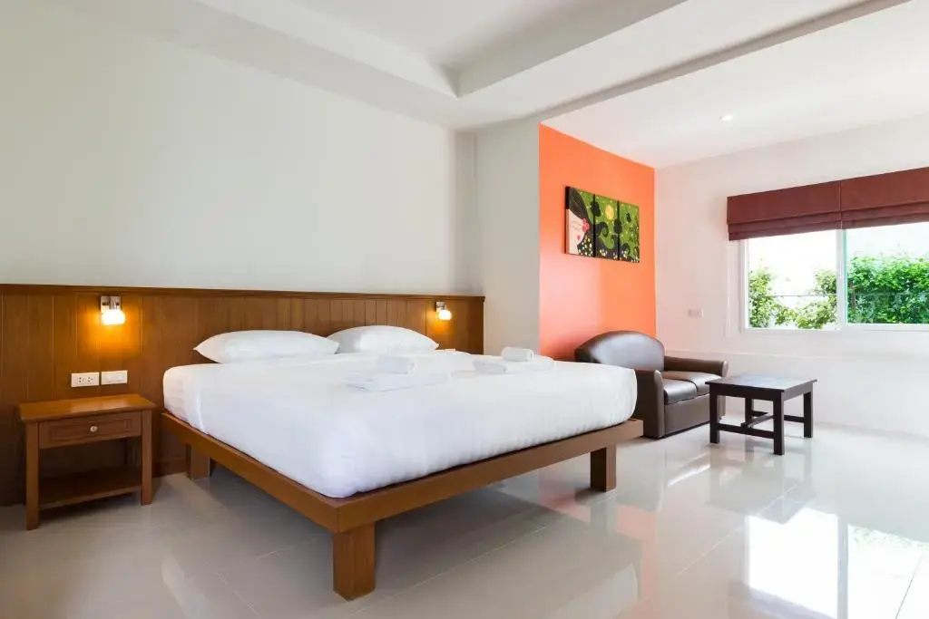 Deluxe Double Villa with garden view (full double bed)