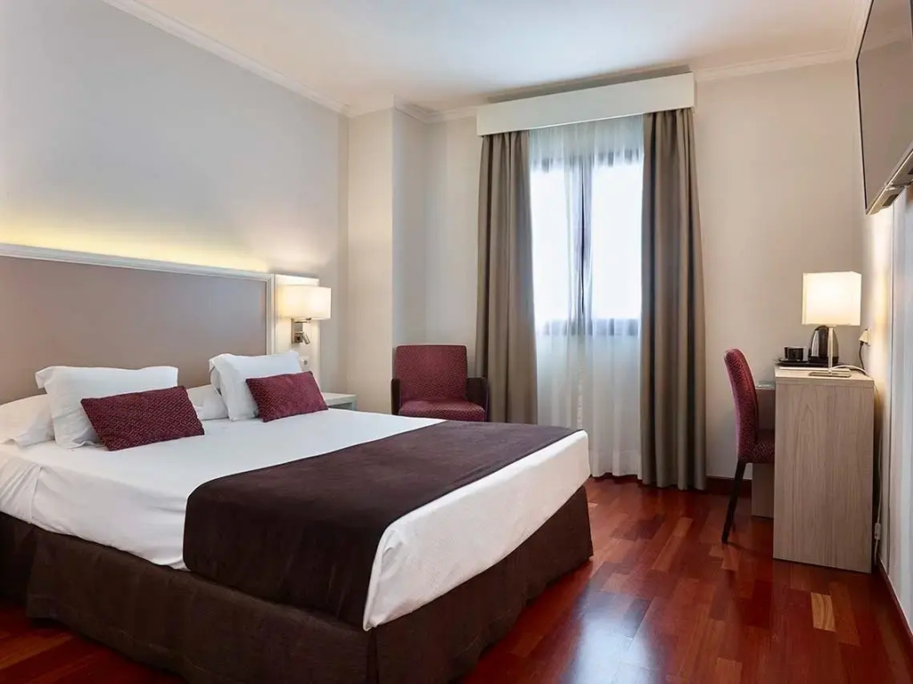 Hotel Maestranza - Chambres