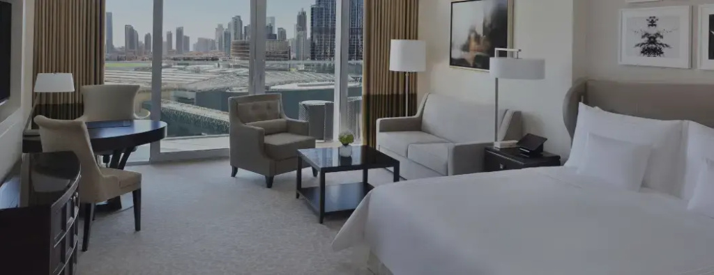 Grand Club with Partial Burj view Double room (full double bed)