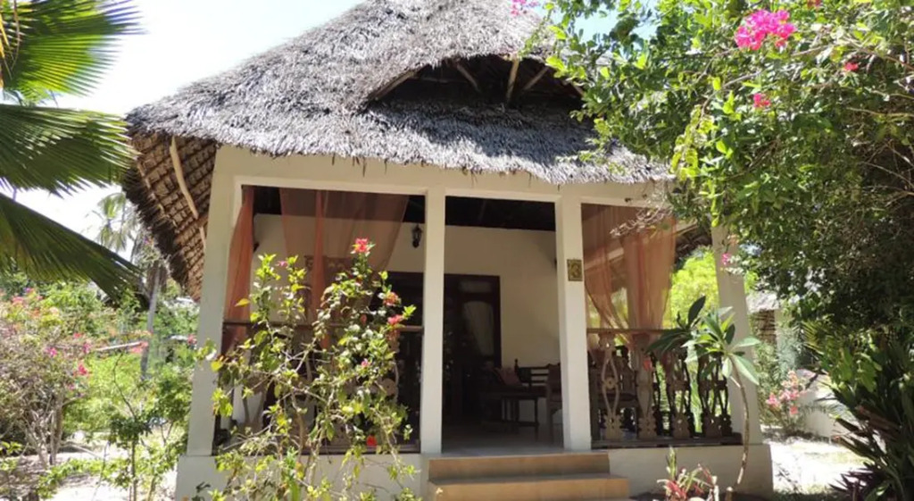 Kilimani Kwetu Beach Hotel