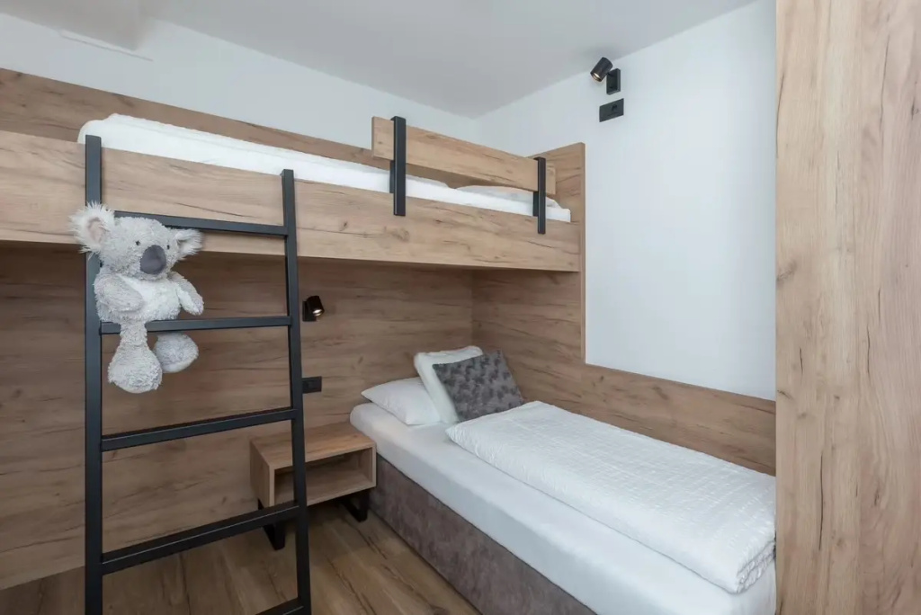 Aparthotel Familiaris - Family Apartments - Pools & Spa in the Dolomites - Chambres