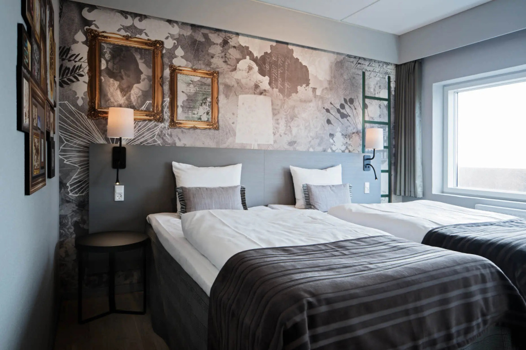 Superior Double room (full double bed)