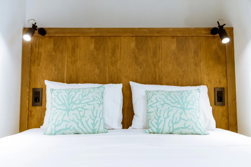 2 Bedrooms Suite