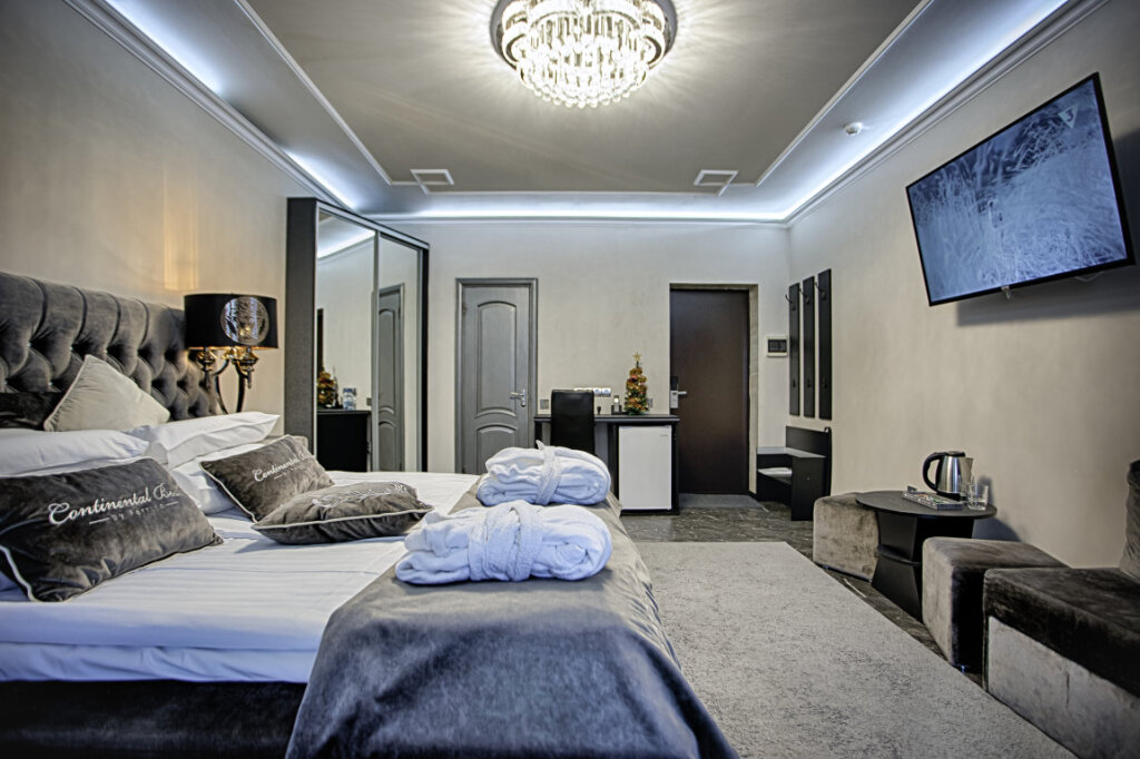 Двухместный номер 22 Deluxe двуспальная кровать в Exclusive Hotel&Apartments