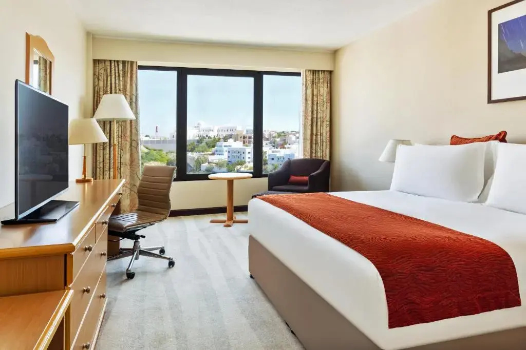 Crowne Plaza Muscat by IHG Hotel - Chambres