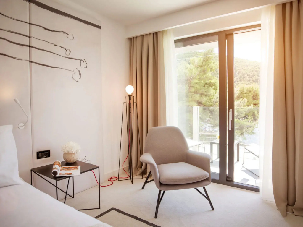 Superior Double room (full double bed)