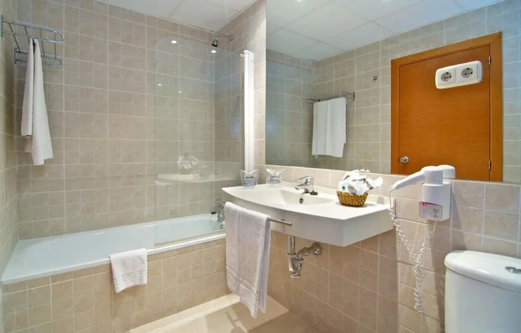 Hotel Puente Real - Chambres
