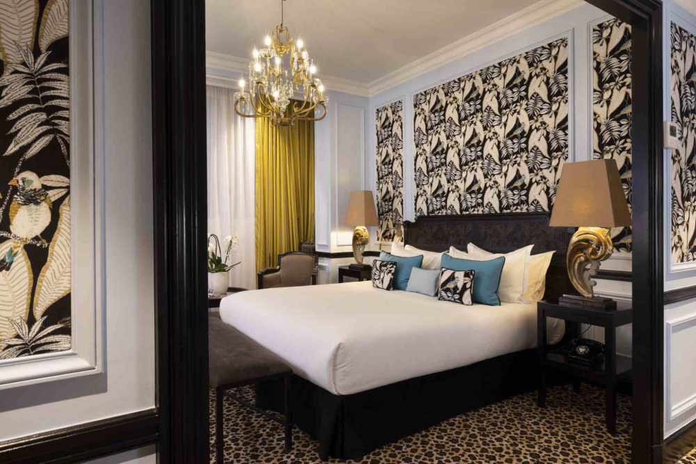 Luxury Double room (full double bed)
