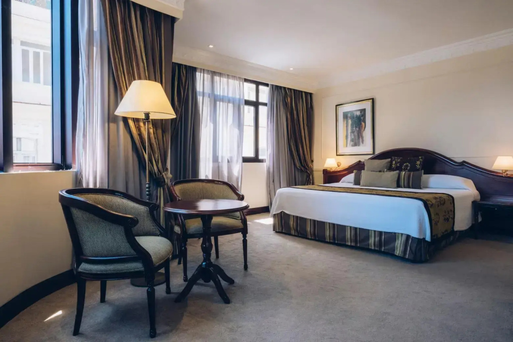 Premium Double room with park view (full double bed)