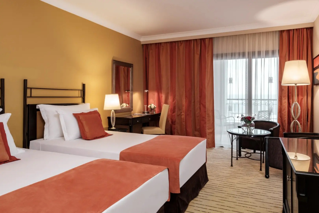 Corinthia St George's Bay - Chambres