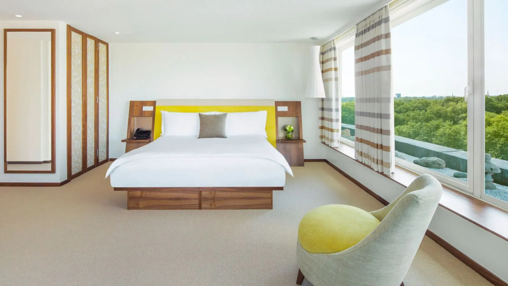 City Double Junior Suite (full double bed)