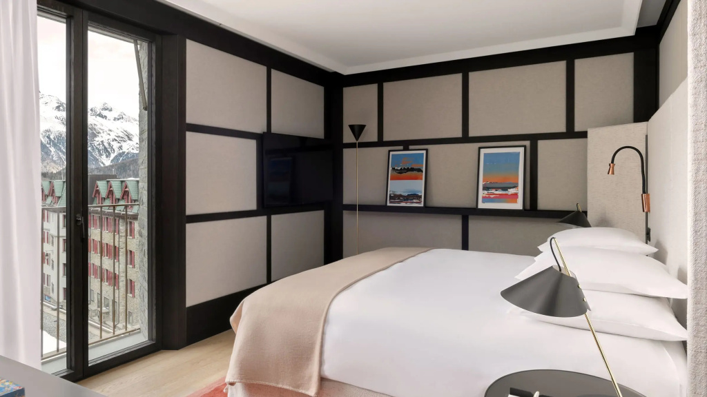 2 Bedrooms Serlas Wing Suite