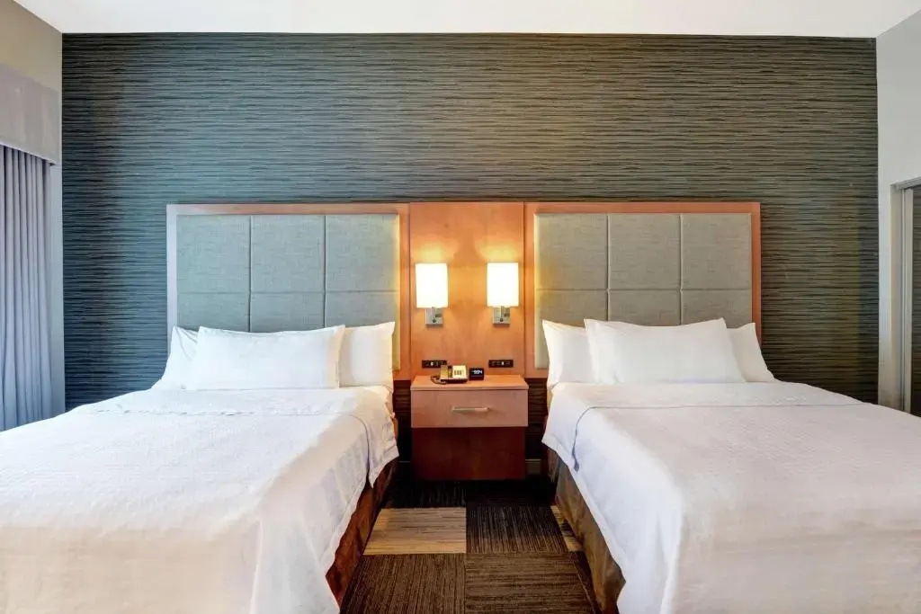 Homewood Suites by Hilton TechRidge Parmer @ I-35 - Chambres
