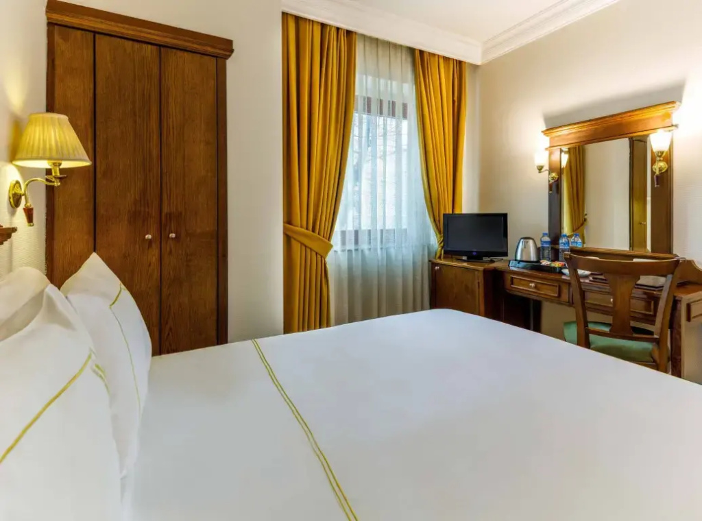 Hotel Golden Crown - Chambres