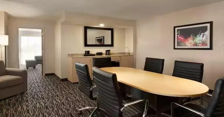 Embassy Suites by Hilton Convention Center Las Vegas - Chambres