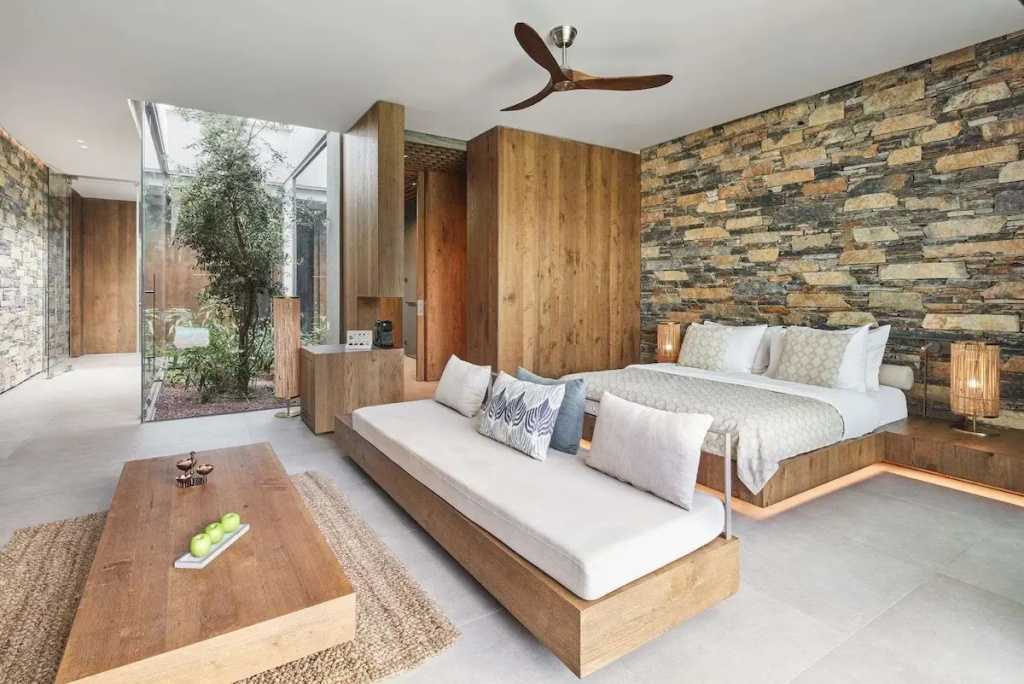 Lagoon Swim-up Family Quadruple room
