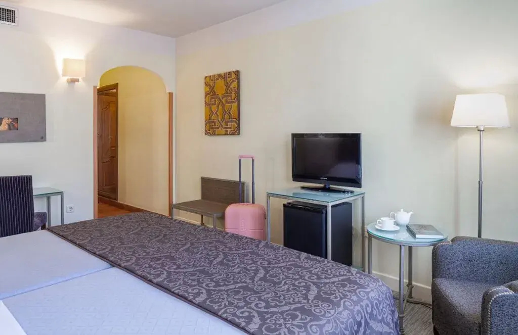 Hotel Macià Alfaros - Chambres