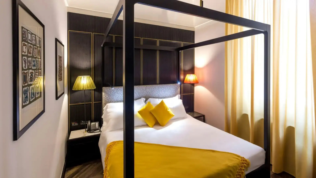 Executive Double Suite (full double bed)