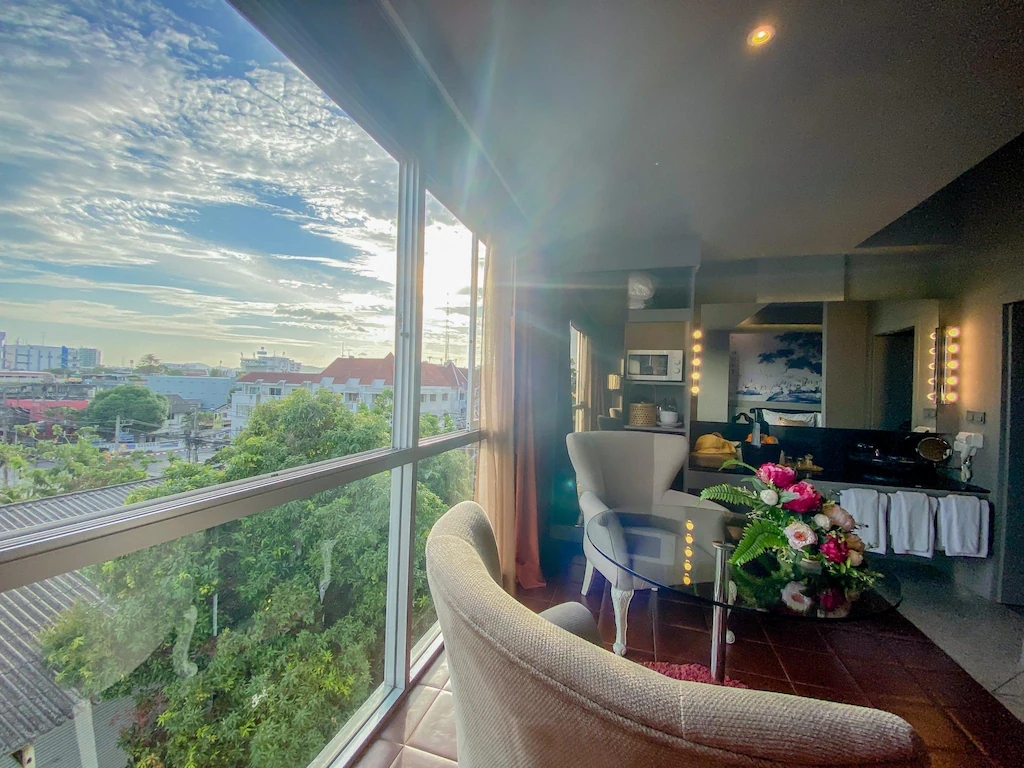 Четырёхместный номер Family в Sino House Phuket Hotel