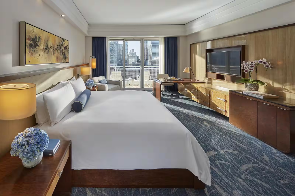 Deluxe Skyline View room