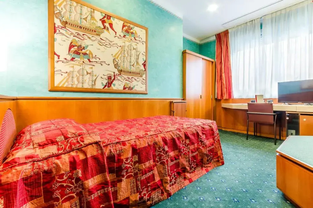 Superior Single room