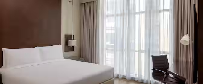 Radisson Blu Barsha Heights Hotel - Chambres