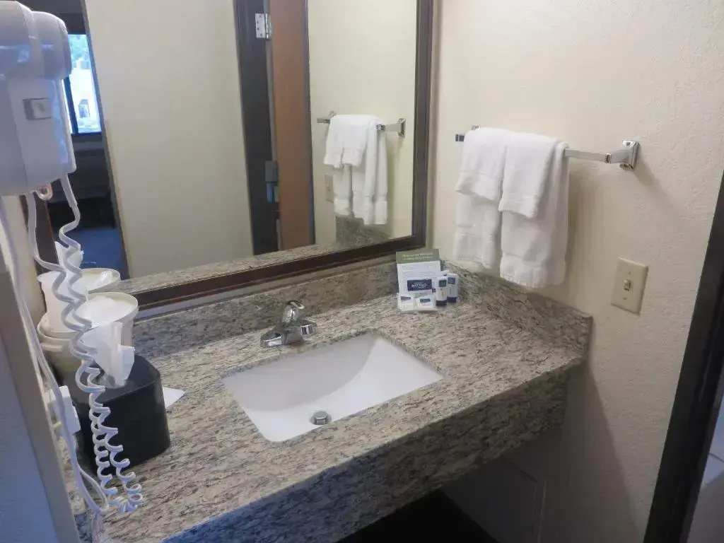 AmericInn by Wyndham Worthington - Chambres