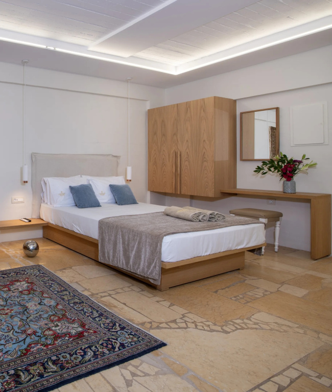 Double room with garden view (full double bed)