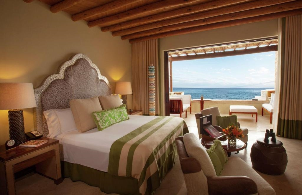 Deluxe Plunge Pool Double room with ocean view (full double bed)