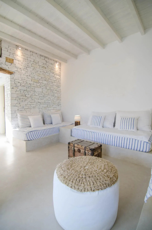 Family room with sea view