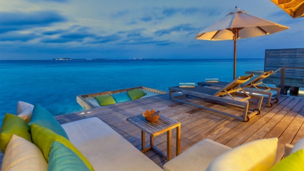 Hurawalhi Island Resort
