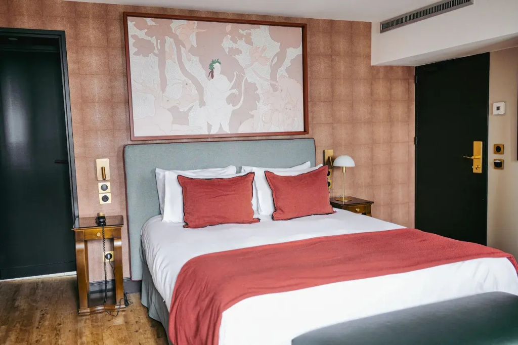 Double Junior Suite (full double bed)