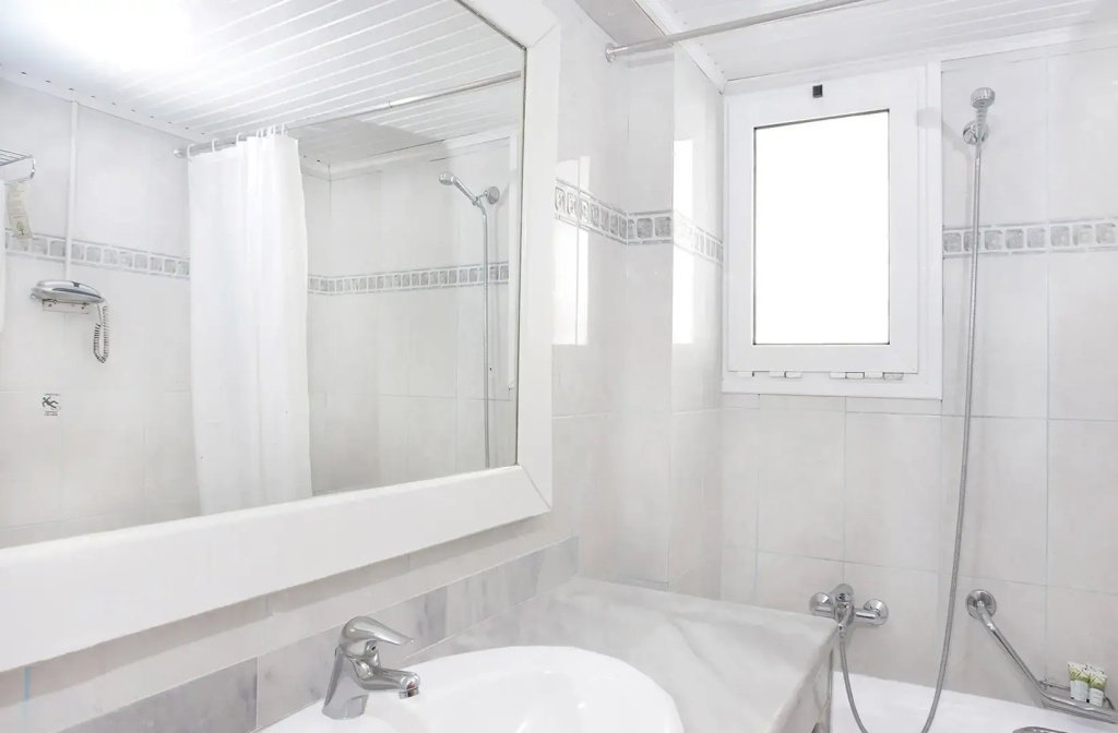 Atlantis Hotel - Chambres