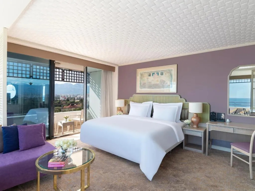 Deluxe Terrace Double Suite with sea view (full double bed)